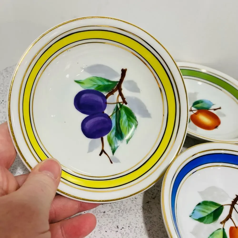 Vintage ceramic berry bowl set of 6 hand painted fruit multicolor signed Czech